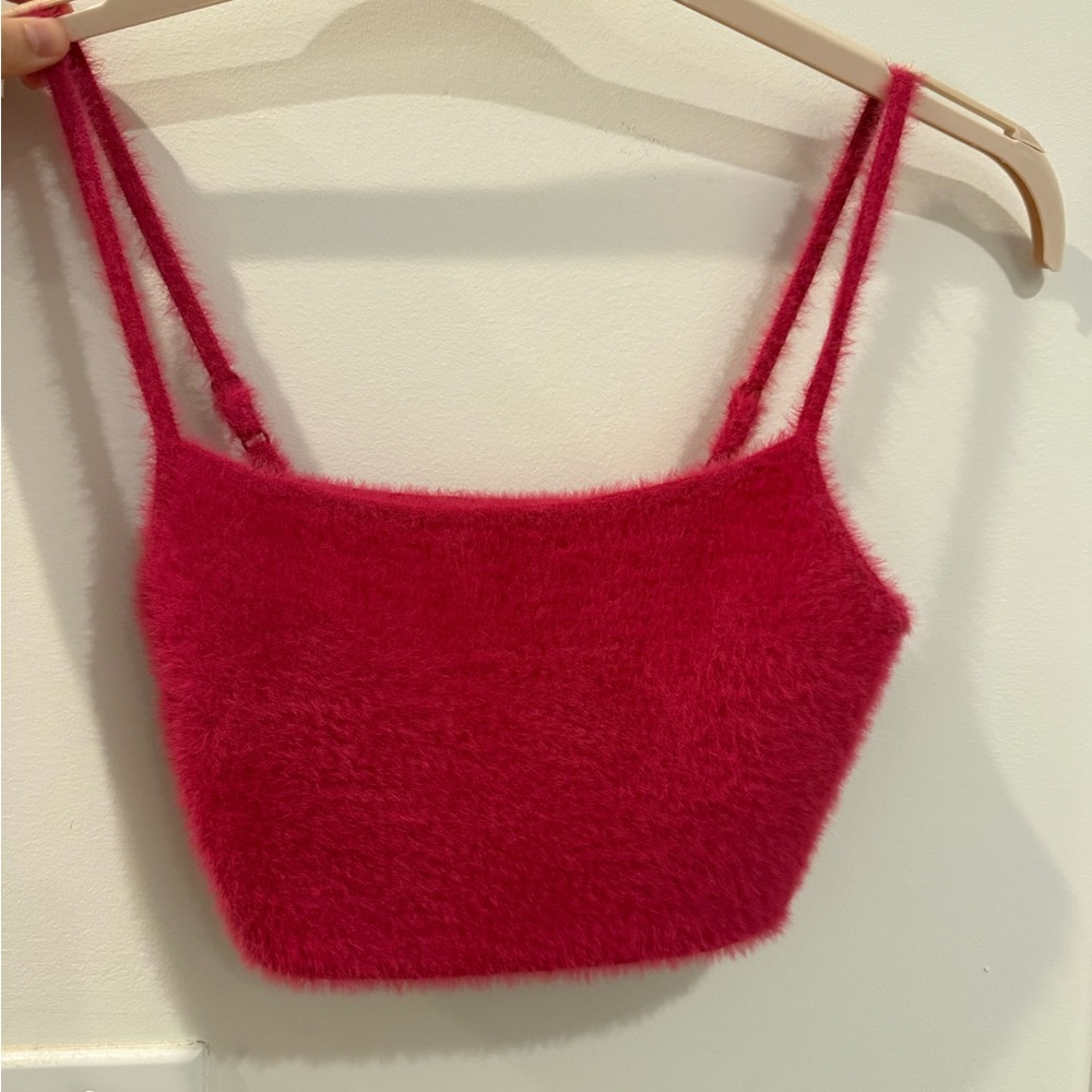 Aritzia pink tank